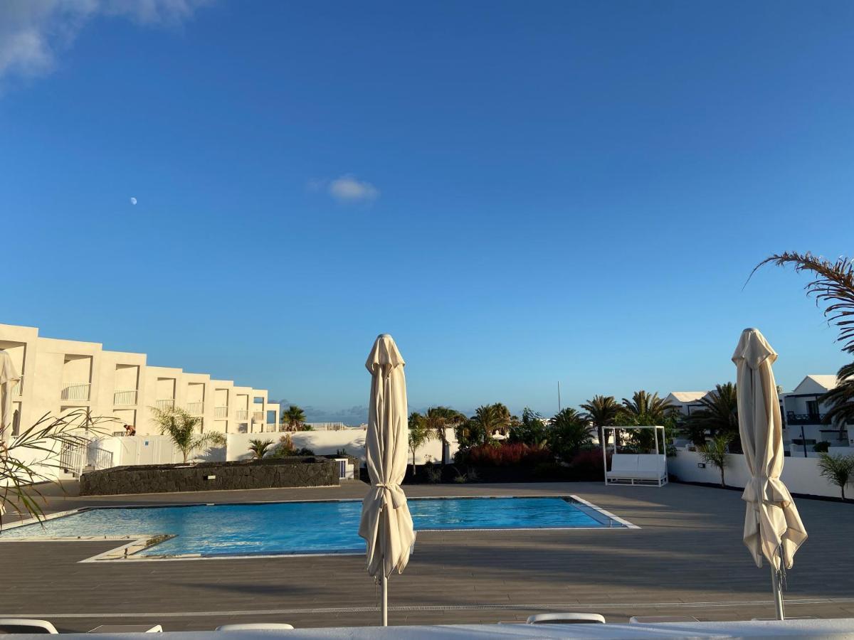Apto Rebeca By Hh Aa, Wifi & Pool Costa Teguise Eksteriør billede